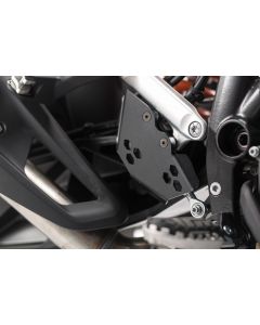 SW-Motech Bremspumpen-Schutz Schwarz KTM 1050/1090/1190/1290 Adventure St.